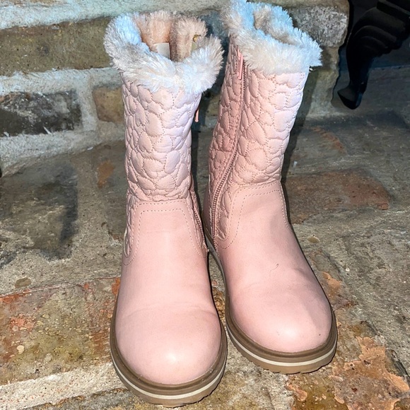 Girls Boots - Picture 2 of 4